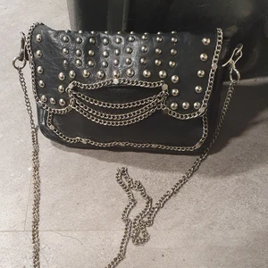 Pure leather cross bag väska  - I mycket bra skick och bud I kommenterna 