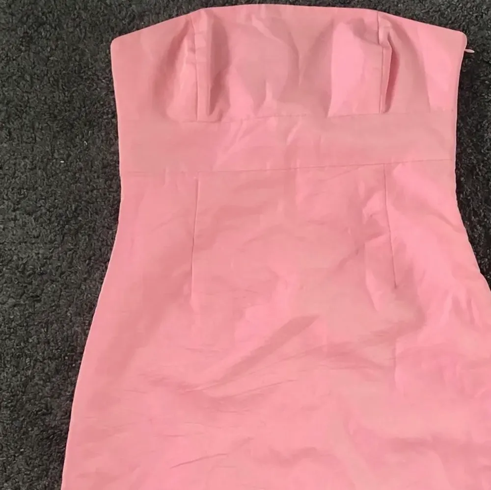 Superfin rosa klänning, som ny💕. Klänningar.