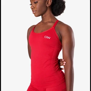 Träningslinne Icaniwill  - Träningslinne från Icaniwill i storlek S, säljer för 150kr! Använt ca 3-4 gånger (finns justerbara korsade band i ryggen)