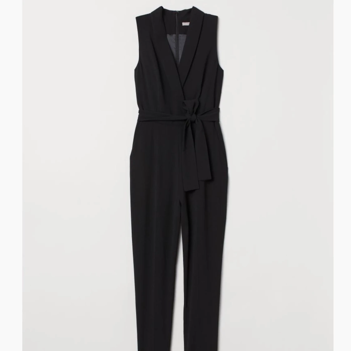 Helt ny byxdress för 150kr