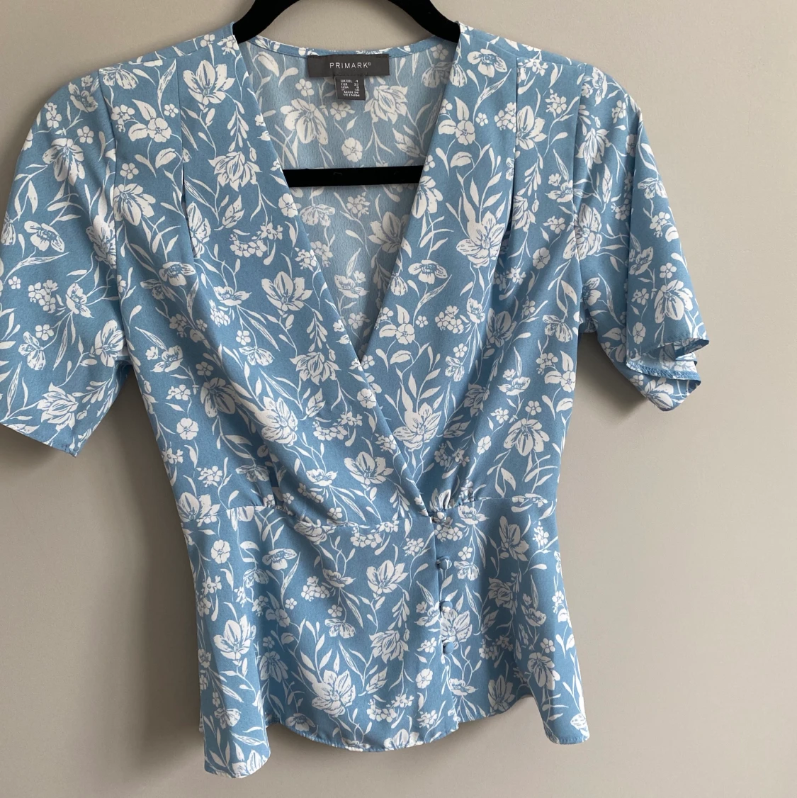 Blå mönstrad blus - 91