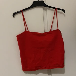 Röd linne - Röd linne ❣️