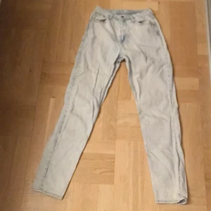 Jeans  - Köpte Secondhand men är från h&m 