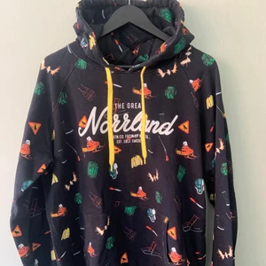 Norrlands hoodie  - Betalning sker via swish, använd fåtal gånger. Bra skick. 