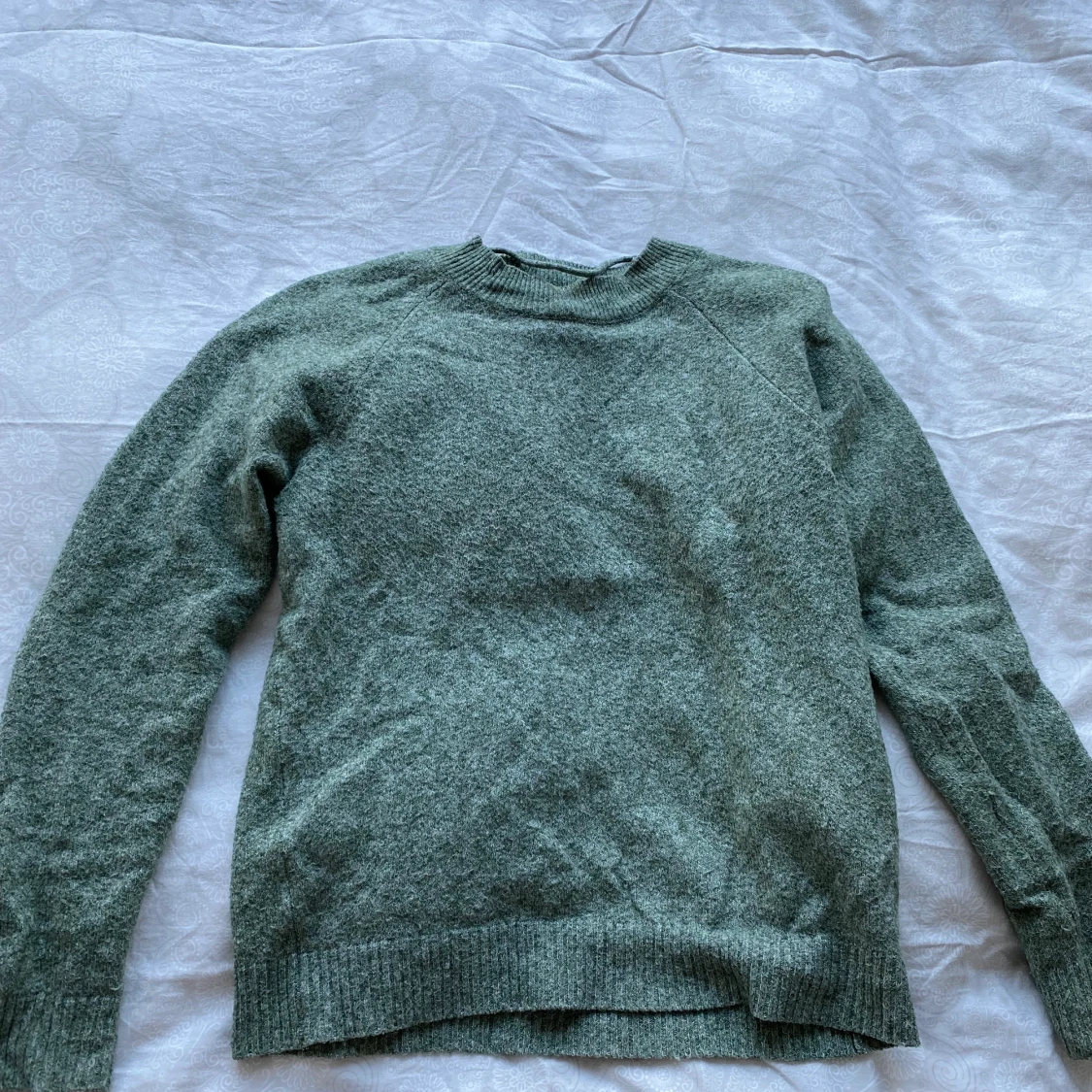 grön stickad tröja  - 90