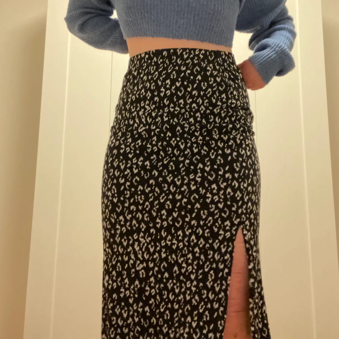 Lång kjol med slits