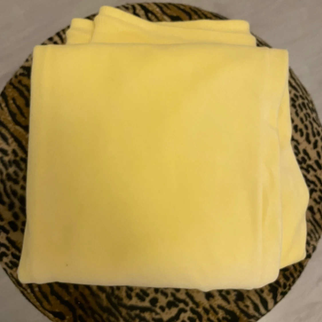 Fina mjukisbyxor ifrån Tippy - 90