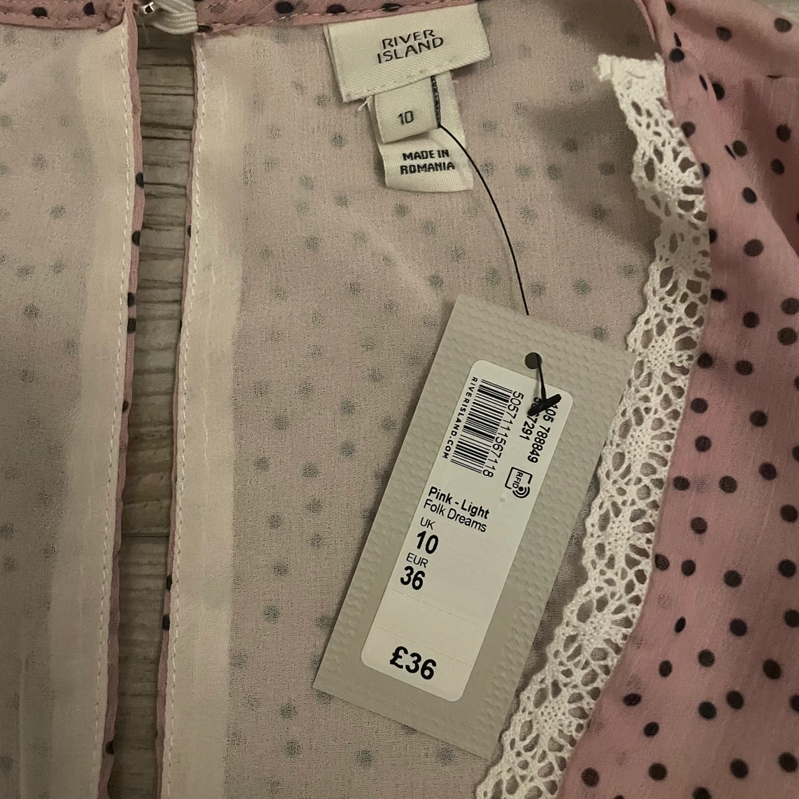 Blus från river island  - 90