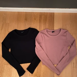 Tröjor  - Säljer dessa 2 likadana tröjor från Gina, båda är i storlek S men passar än som brukar ha XS också. Har aldrig använt den rosa men använt den svarta ett annat gånger men båda är i nyskick. Köpte de för 200 kr styck. En kostar 50 kr men om man köper båda så kostar det 80 kr. Köparen står för frakt.