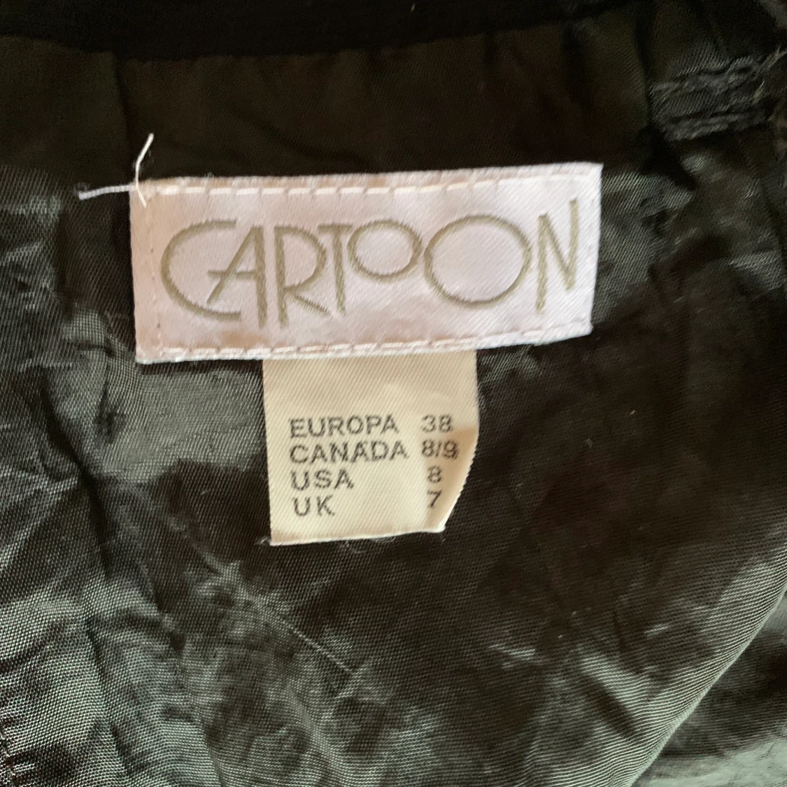 Pennkjol svart  - 91