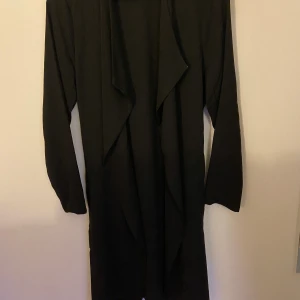 Kappa  - Super fin kappa från Cubus, helt oanvända. Inte riktigt min stil men super fin kvalitet. Pris kan diskuteras 