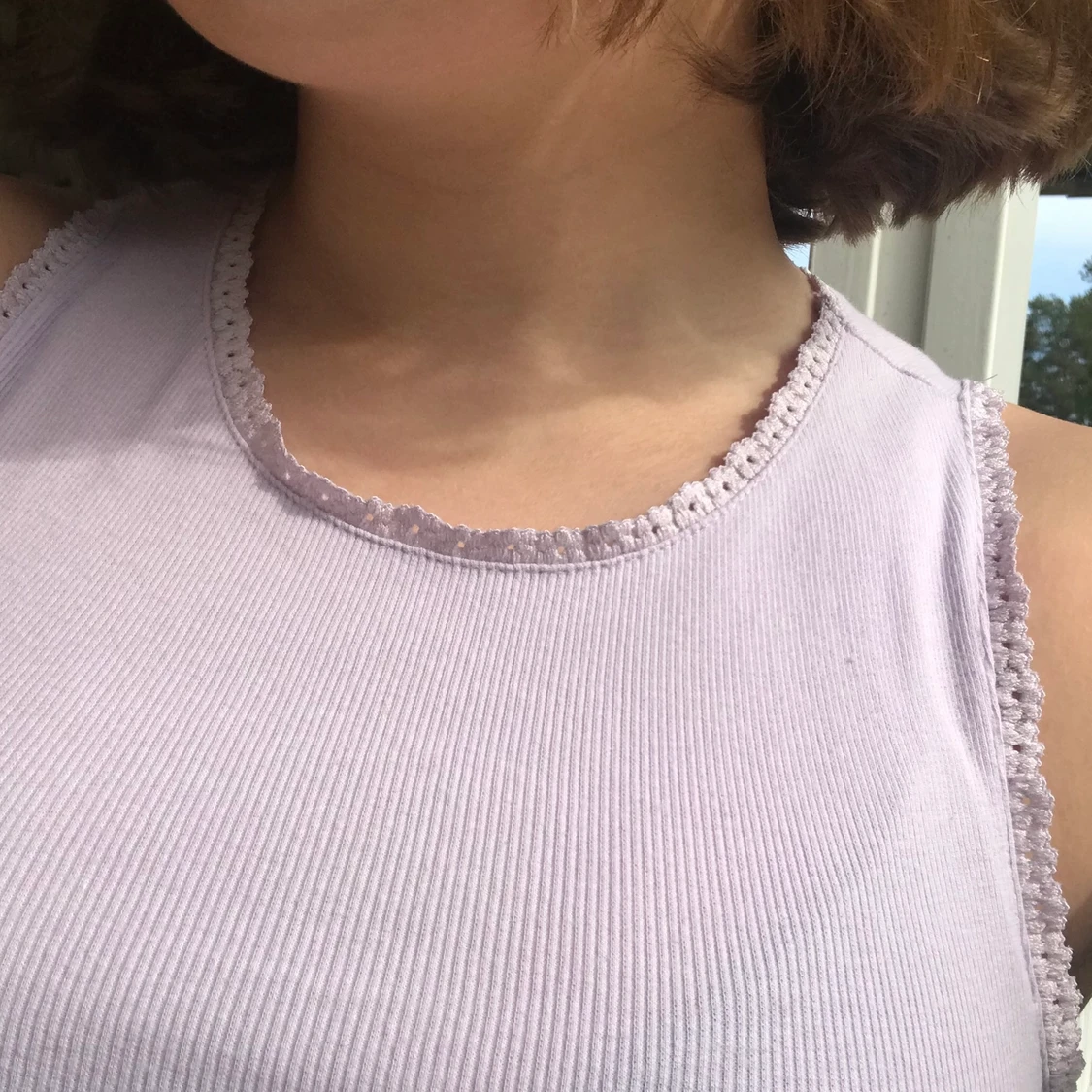 Pastill-lila linne med blomdetaljer✨ - 90