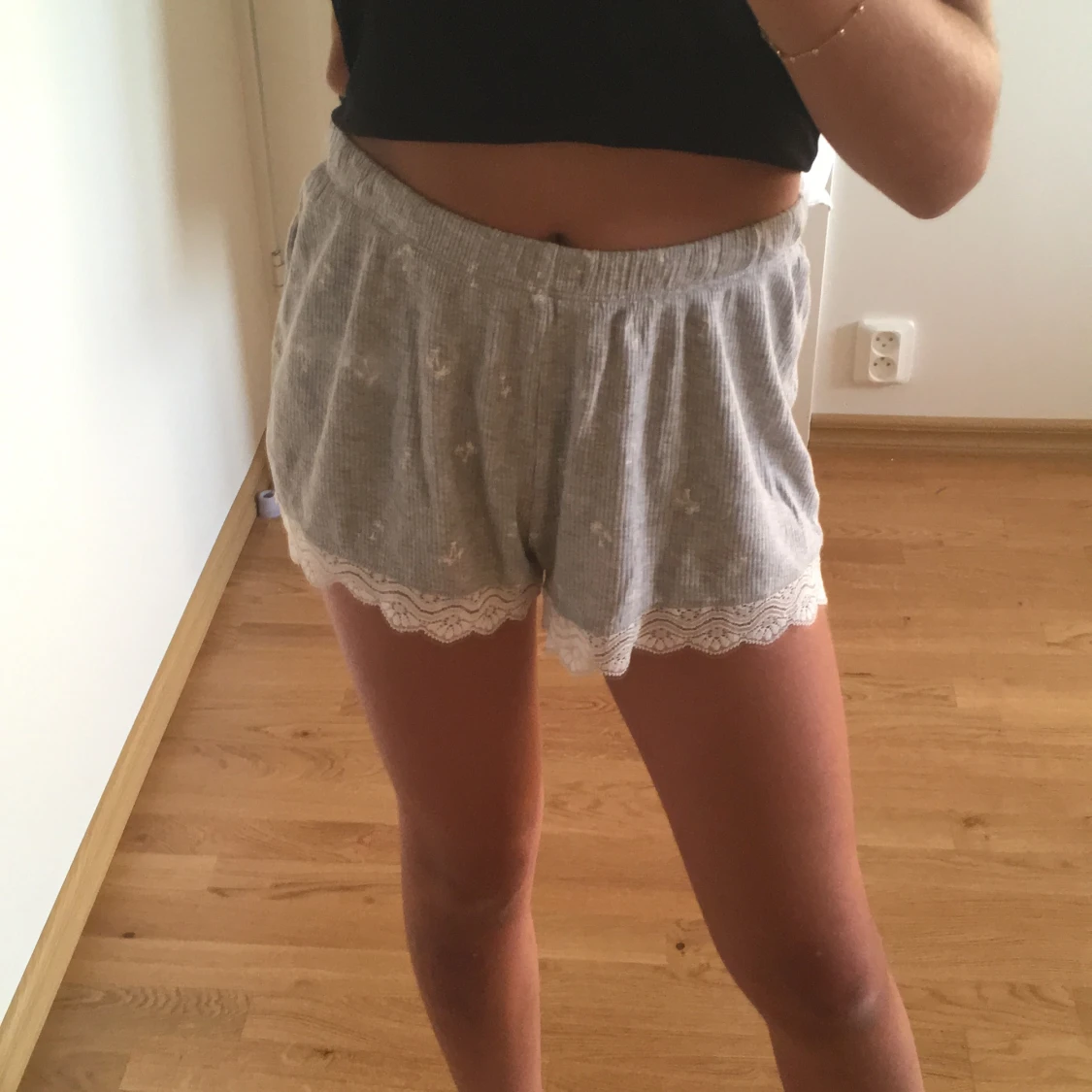 Säljer denna kjol från Lindex 