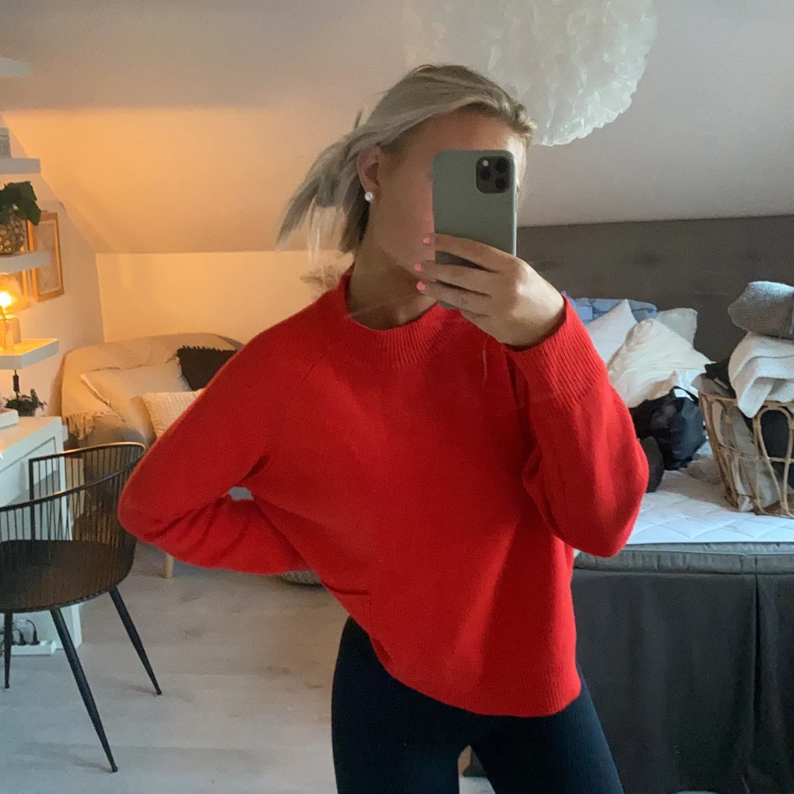 Röd stickad tröja  - 90