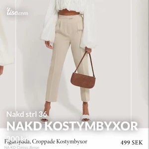 Beige kostymbyxor nakd strl 36 - Använd fåtal gånger, 8/10 skick. Köparen står för frakt 
