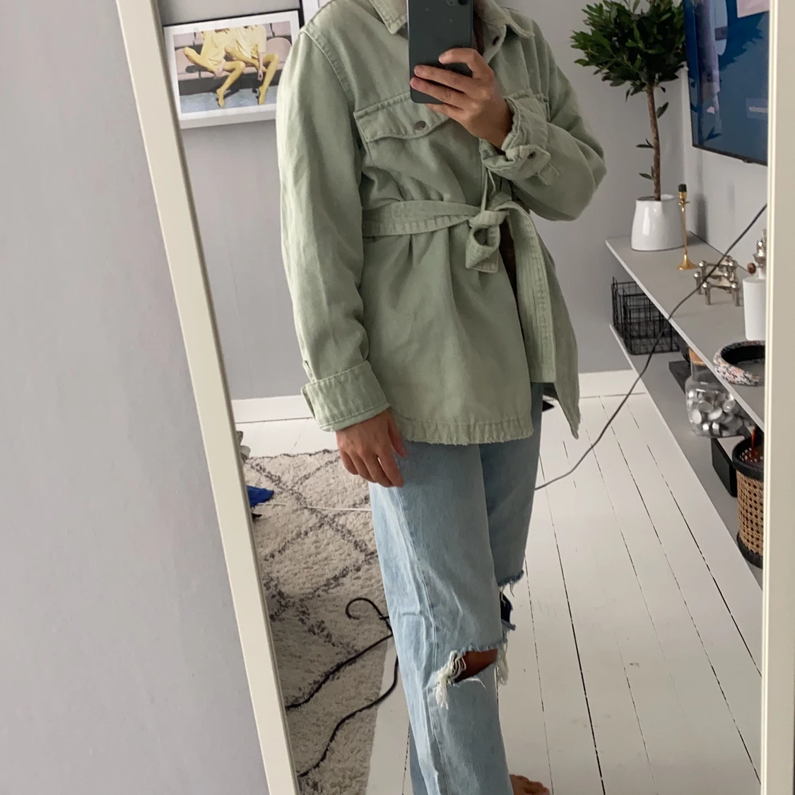 Grön jacka med bälte i midjan - 90