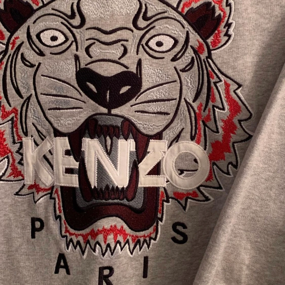 Kenzo sweater  - 90
