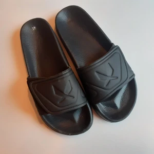 NYA SOC TOFFLOR STRL 41 - Nya soc tofflor i STRL 41, djur & rökfritt hem 