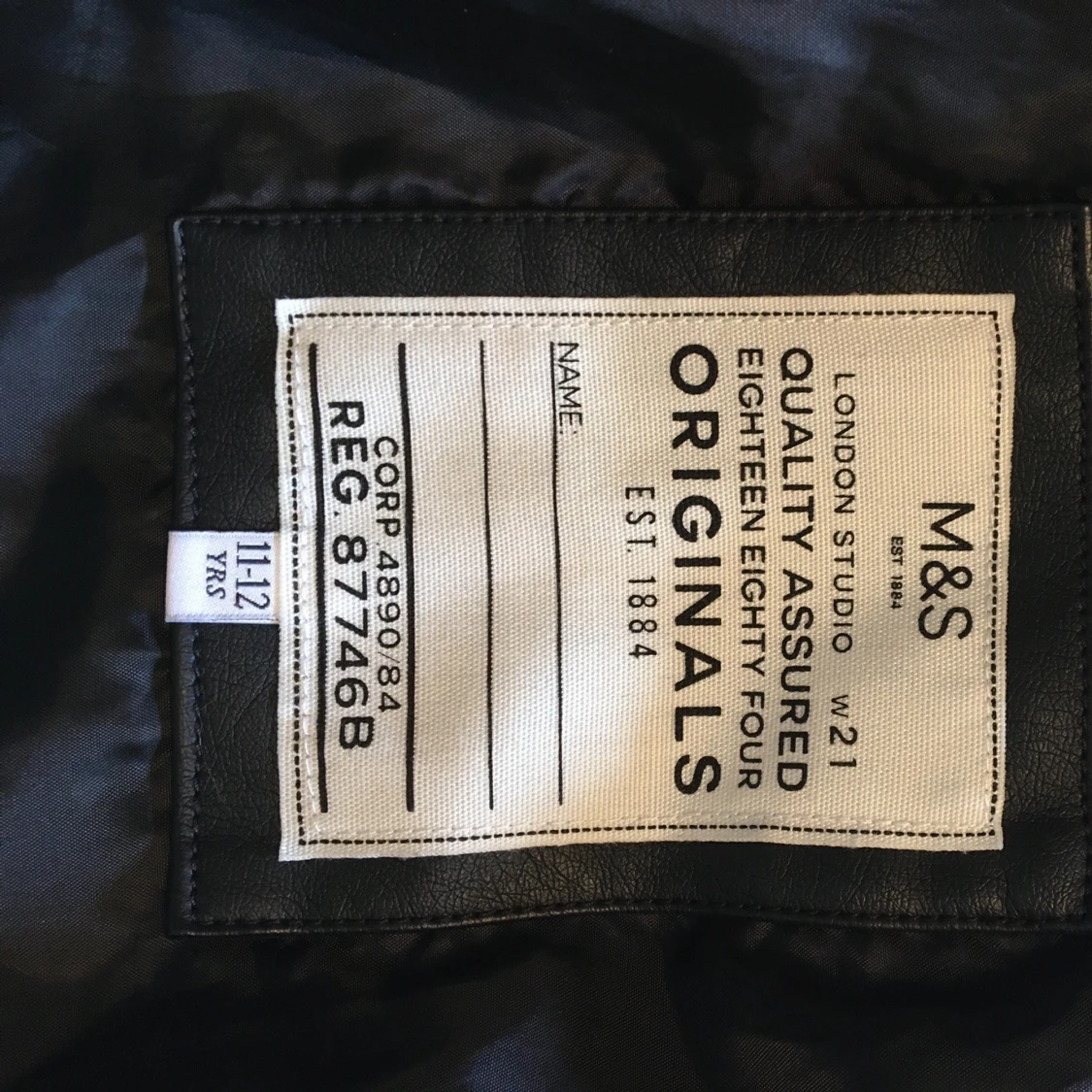 Svart skinnjacka  - 91