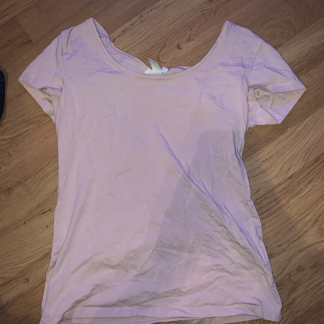 T-shirt från H&M. Storlek S - 90