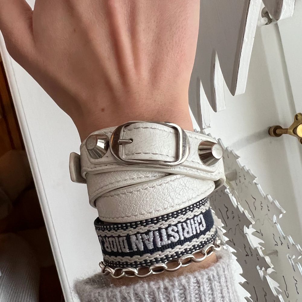 Balenciaga armband | Plick Second