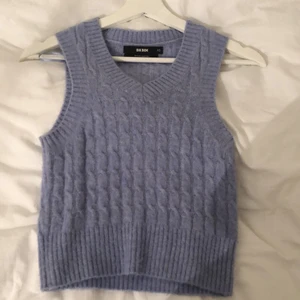 Blå väst ifrån bik bok - Inte använd mycket alls 