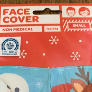 Ansiktsmask  - ✨Från KawaiiStore aldrig öppnad✨.                    Skickas i brev för biligast frakt, köparen betalar frakten 