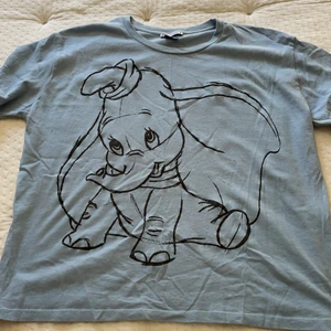 Zara Dumbo  - Dumbo T-shirt från Zaras Disney kollektion