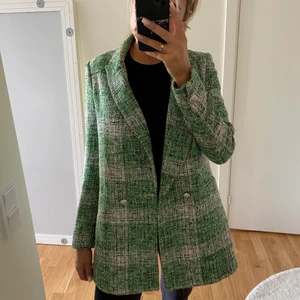 Kappa från zara - Kappa från zara som inte kommit till användning 