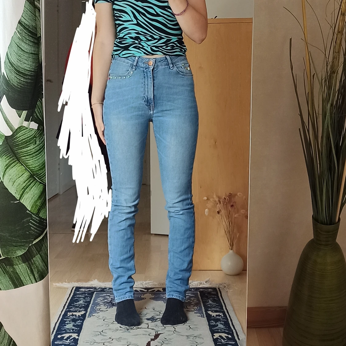 Jeans från Lindex med eget hantverk - 91