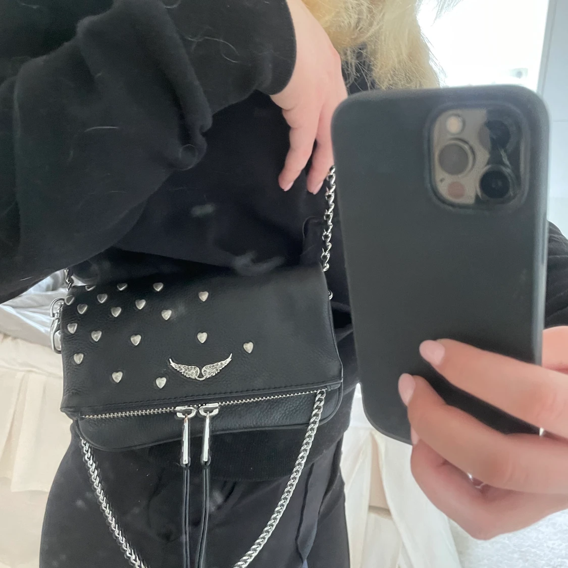 Zadig & Voltaire väska  - 90