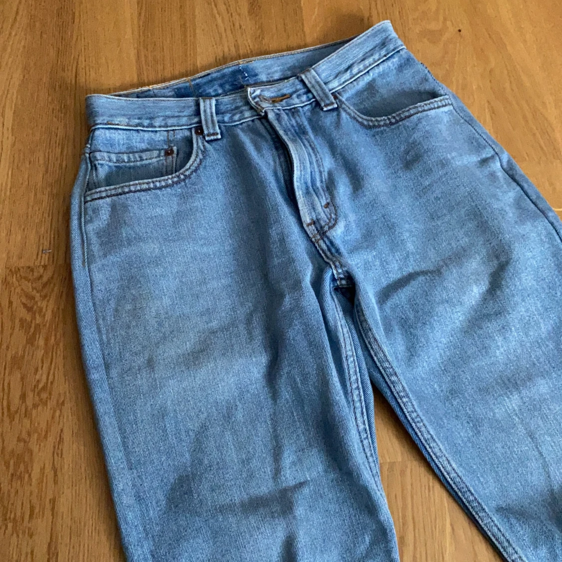 Levi’s jeans - 91