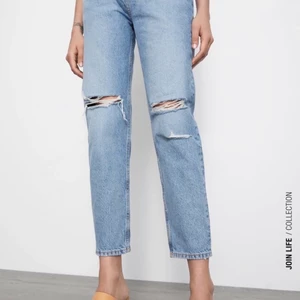 Super snygga jeans! - Säljer dessa jeans då de ej används längre💗 supersnygga! Skriv vid intresse så kan jag även skicka fler bilder!!