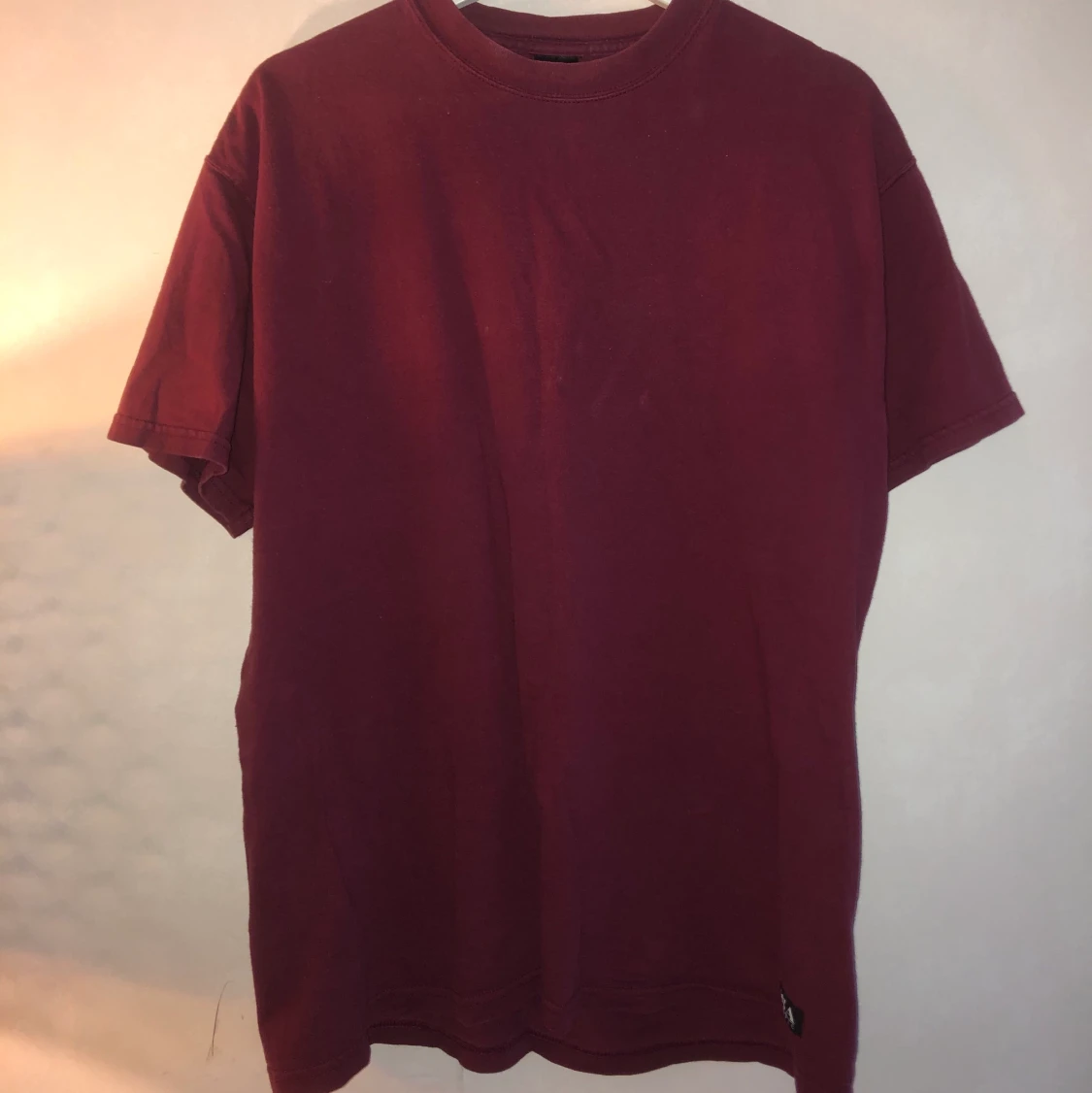 vinröd t-shirt  - 90