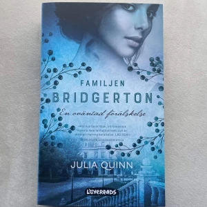 Bok - Säljer boken då den inte kommer till använding, frakten beror på hur tung den är så kotakta mig för mer införmation om frakten.