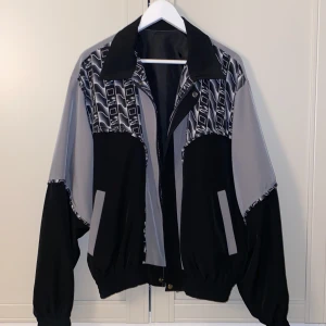 Jacka  - Relaxed fit, vattentät 