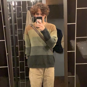 Vintage Knit-wear  - Vintage knit-wear 70-talet. storlek M 