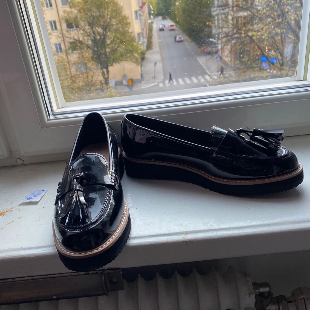 Anna sales field loafers