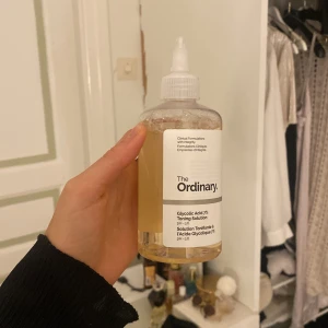 The ordinary - Säljer mitt glycolic acid 7% toning solution från the ordinary 