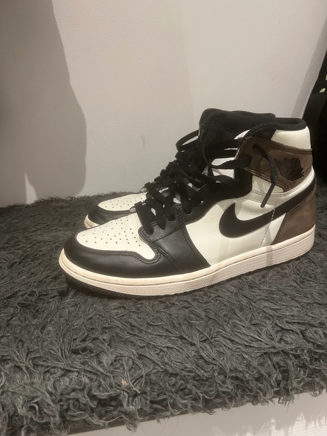 Nike Air Jordan 1 High Dark Mocha