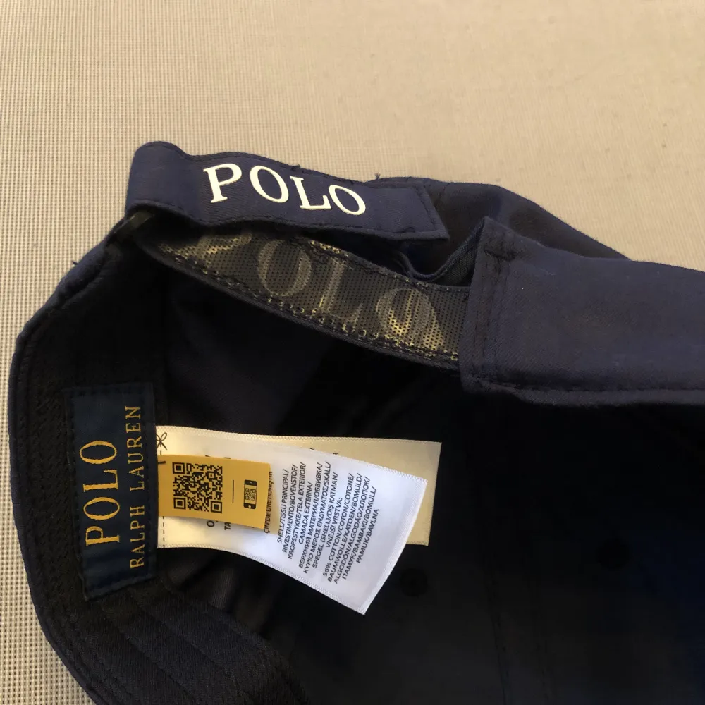 Nya Modelen av Ralphlauren Keps, använd 3gånger (inga Defekter/som Ny) . Övrigt.