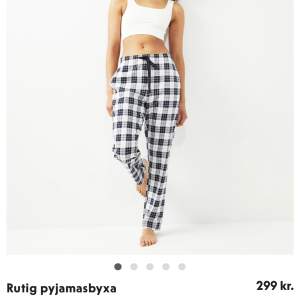 Säljer ett par helt nya pyjamasbyxor från Kappahl i storlek S. Säljes för 266 inklusive frakten!