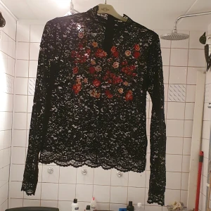 See me through topp - I mycket bra skick och pasar xs_ s