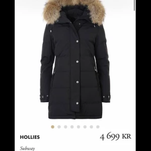 Hollies subway - Hollies subway i väldigt bra skick. Storlek xs (32)