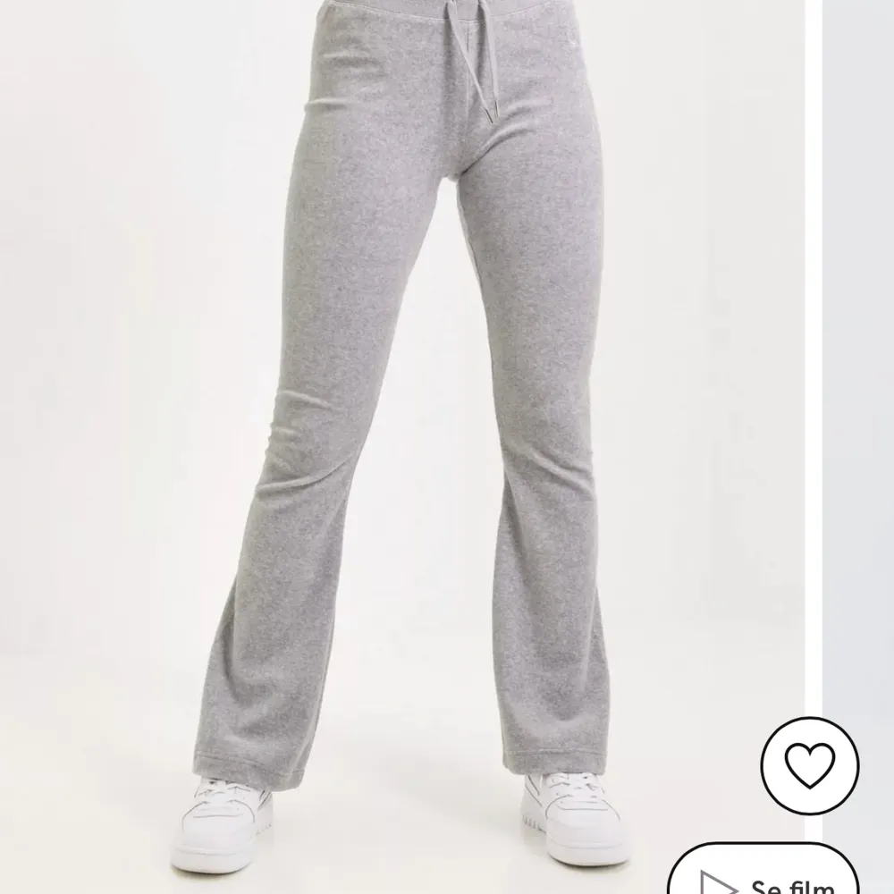 Hej ja söker någon som har juicy classic byxorna i grå färg eller någon annan hör av dig för ett bra pris ja kan köpa för . Jeans & Byxor.