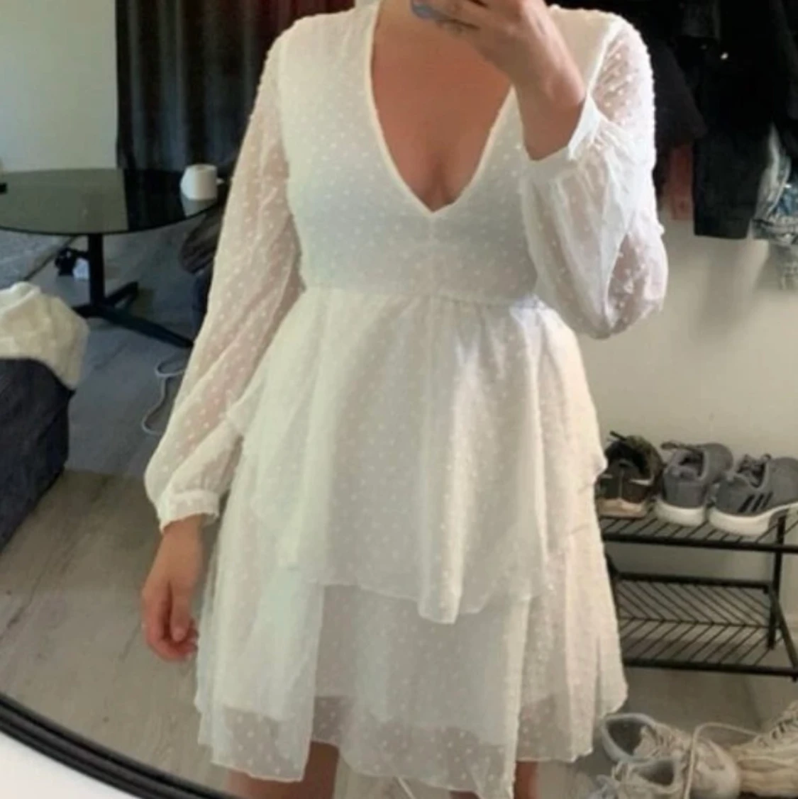 Helt ny, oanvänd vit klänning i strl S - 91