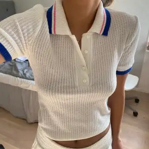 Så fin ” tennis skjorta ” från zara köpt förra sommaren men aldrig använd 