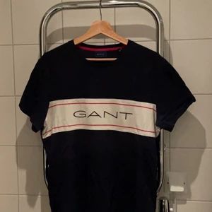 Gant tshirt strl M - Bra skick