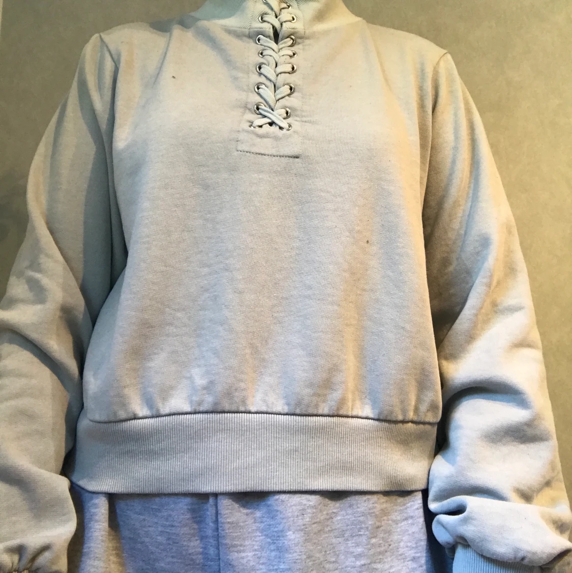 Ljusgrön sweater  - 90