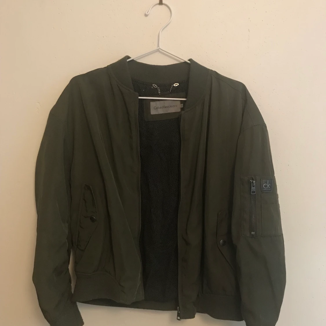 Calvin Klein bomber jacka 